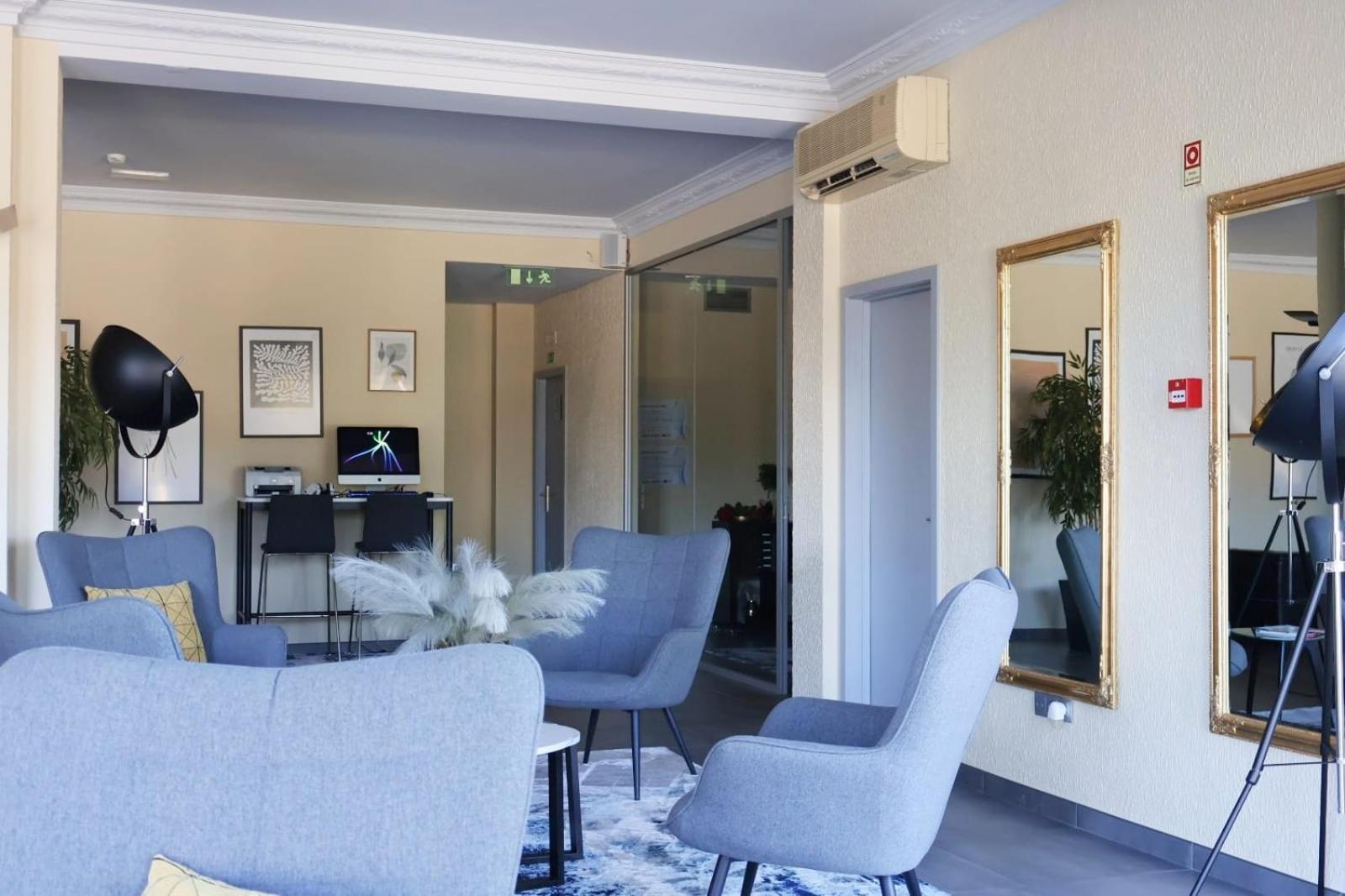 Hotel Santhyago Трофа Экстерьер фото